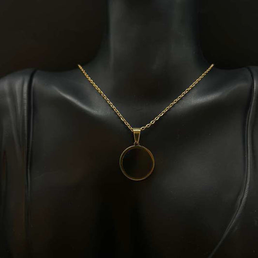 Classic Thin Gold Circle Frame Necklace