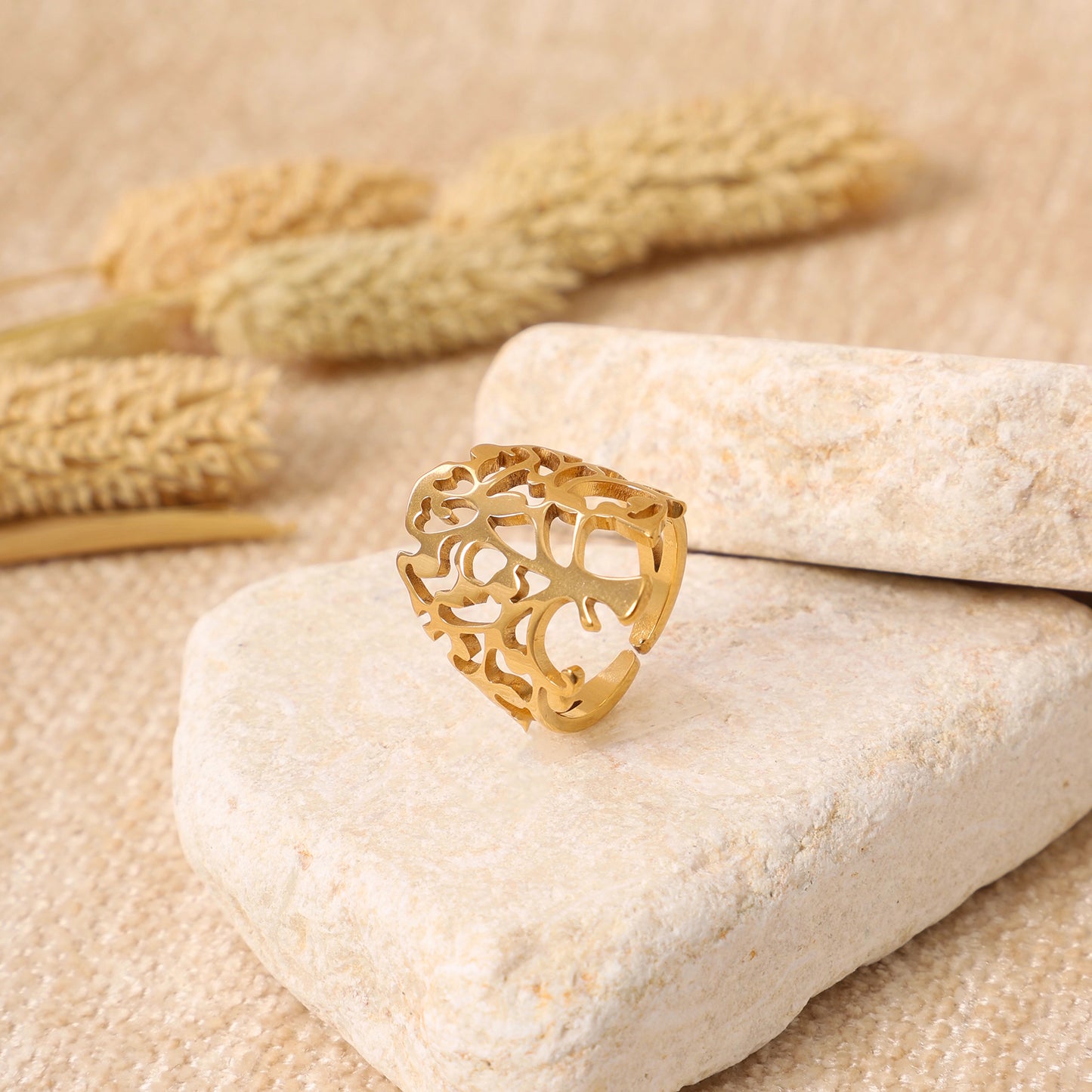Golden Hollow Tree Ring