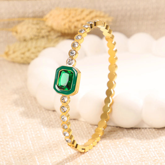 A piece of jewelry fit for queens