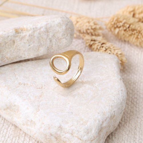 Golden Cross-Lined Ring