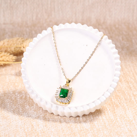 Golden Emerald Necklace