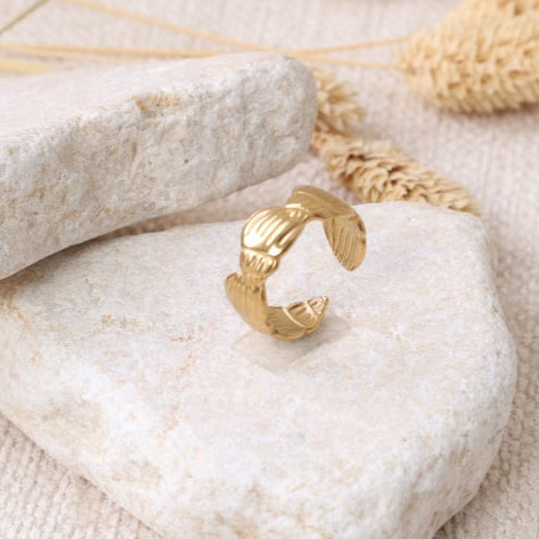Golden "Scratched Gold" Ring