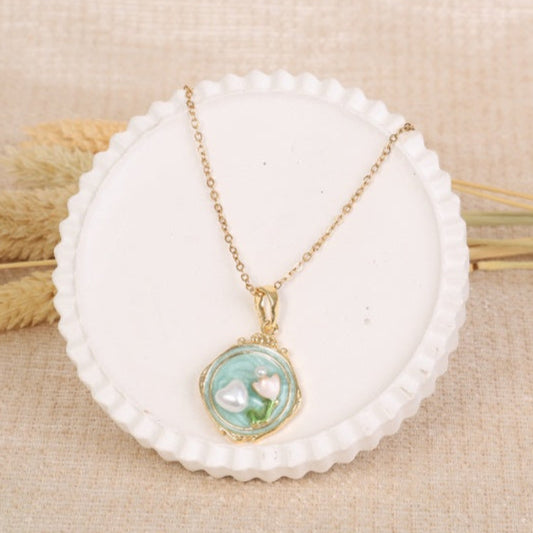 Golden "Geese" Necklace