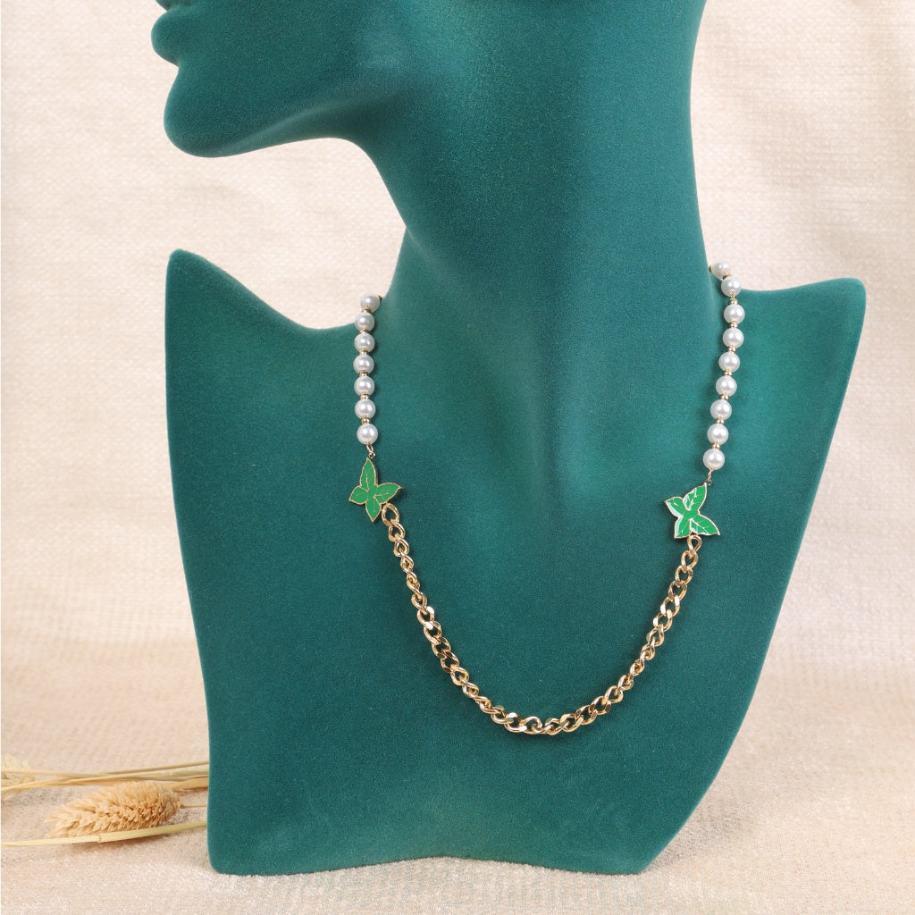 Butterflies and Pearls" Necklace