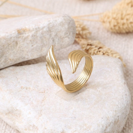 Golden "Olive Leaf" Ring
