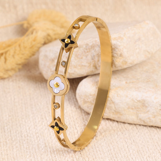 Golden "Stripes" Bracelet