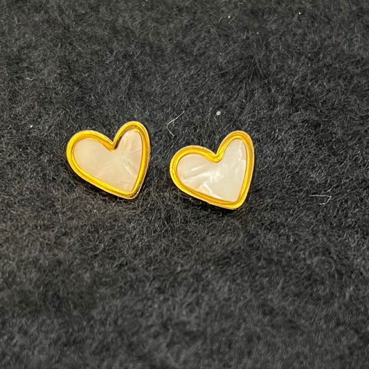 Heart Vibes Earrings
