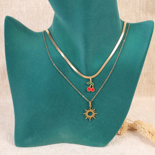 Golden "Heart and Chili Pepper" Necklace