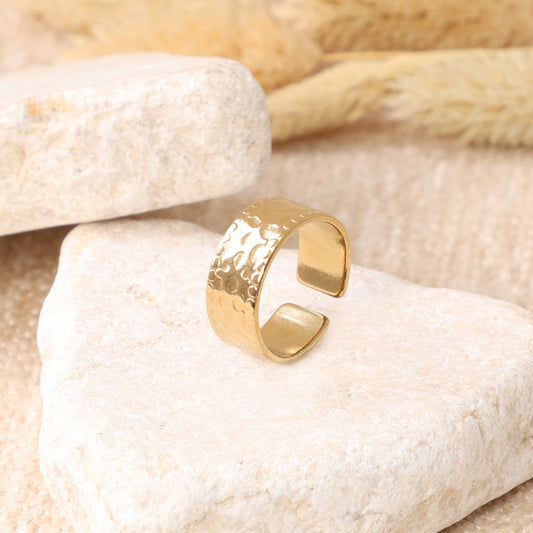 Hammered Gold" Ring
