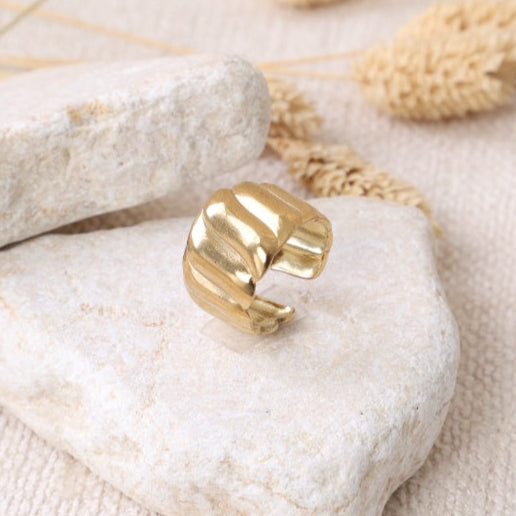 Golden "Croissant" Ring