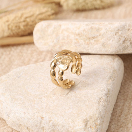 Golden Engraved Elegance Ring